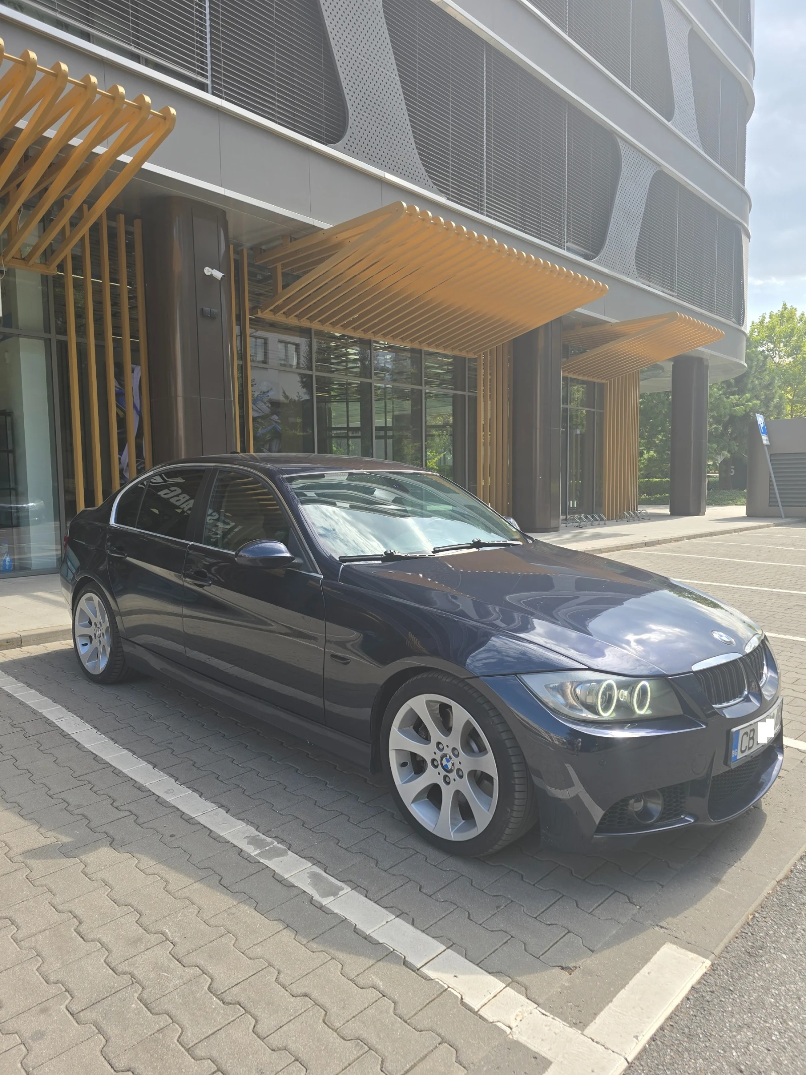 BMW 330 RWD / 457 к.с. / 942 Nm / 6HP28 Stage 3