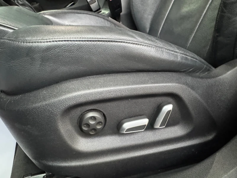 Audi Q3 TDI, снимка 14 - Автомобили и джипове - 51870055