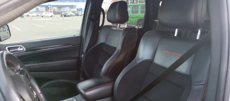 Jeep Grand cherokee 3.6 Trailhawk , снимка 10 - Автомобили и джипове - 52975794