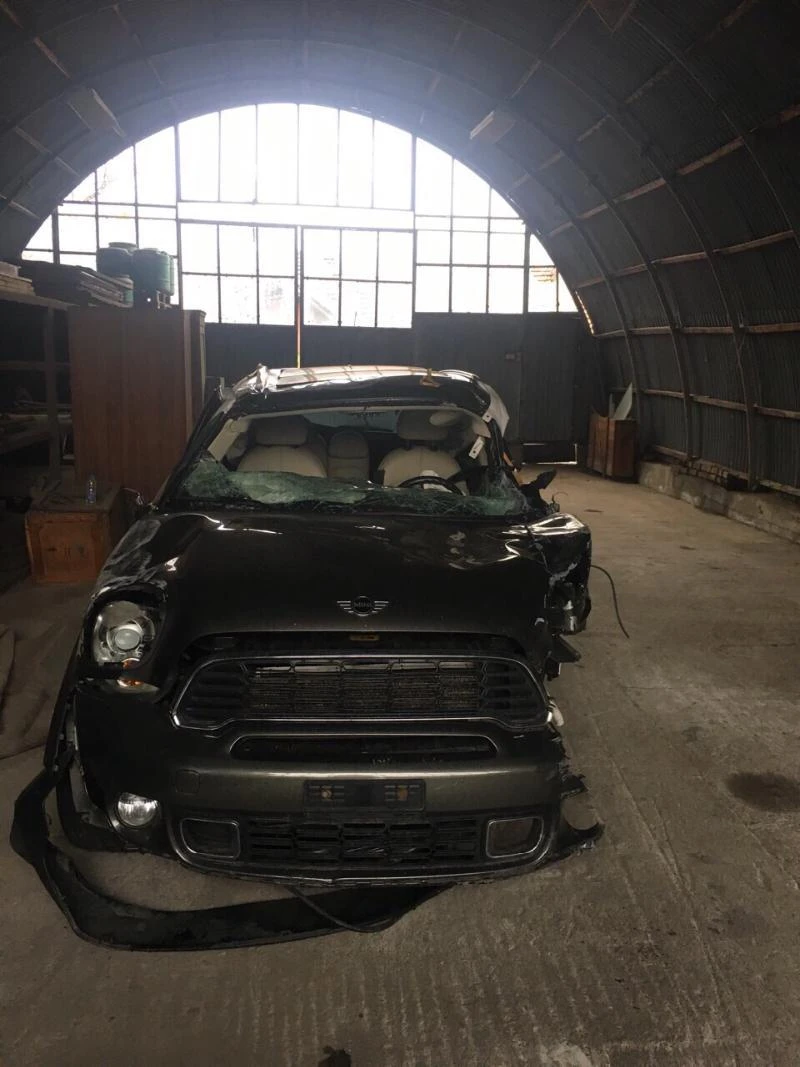 Mini Countryman Countryman S 184кс, снимка 1 - Автомобили и джипове - 23615443