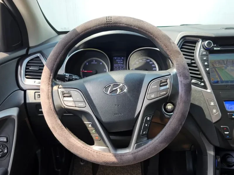 Hyundai Santa fe 2.0 2WD PREMIUM, снимка 15 - Автомобили и джипове - 55800937