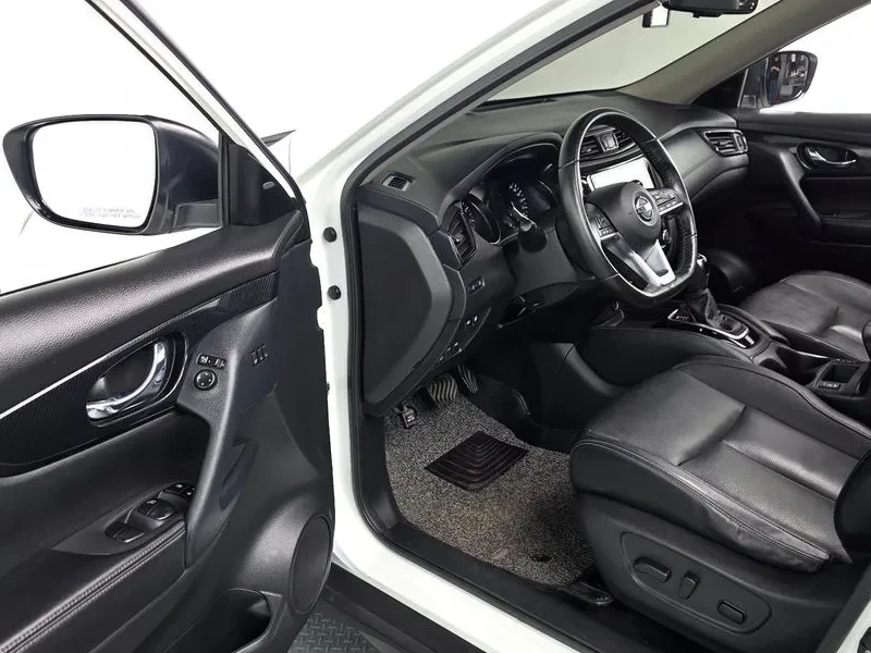Nissan X-trail 2.5 4Wd, снимка 10 - Автомобили и джипове - 56666653