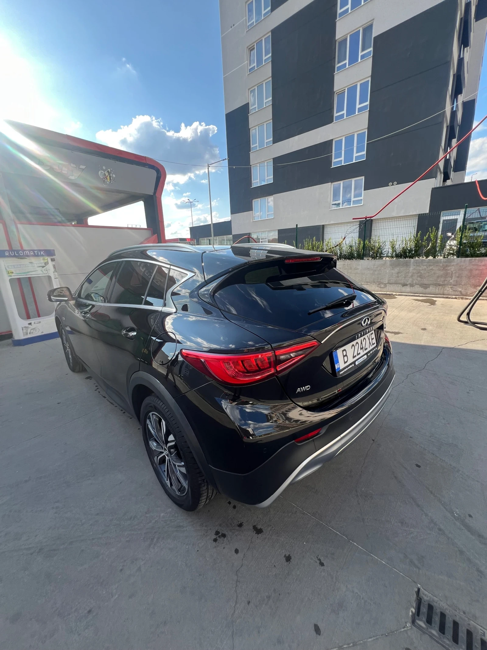 Infiniti QX30 2.2d 170hp AWD - изображение 4