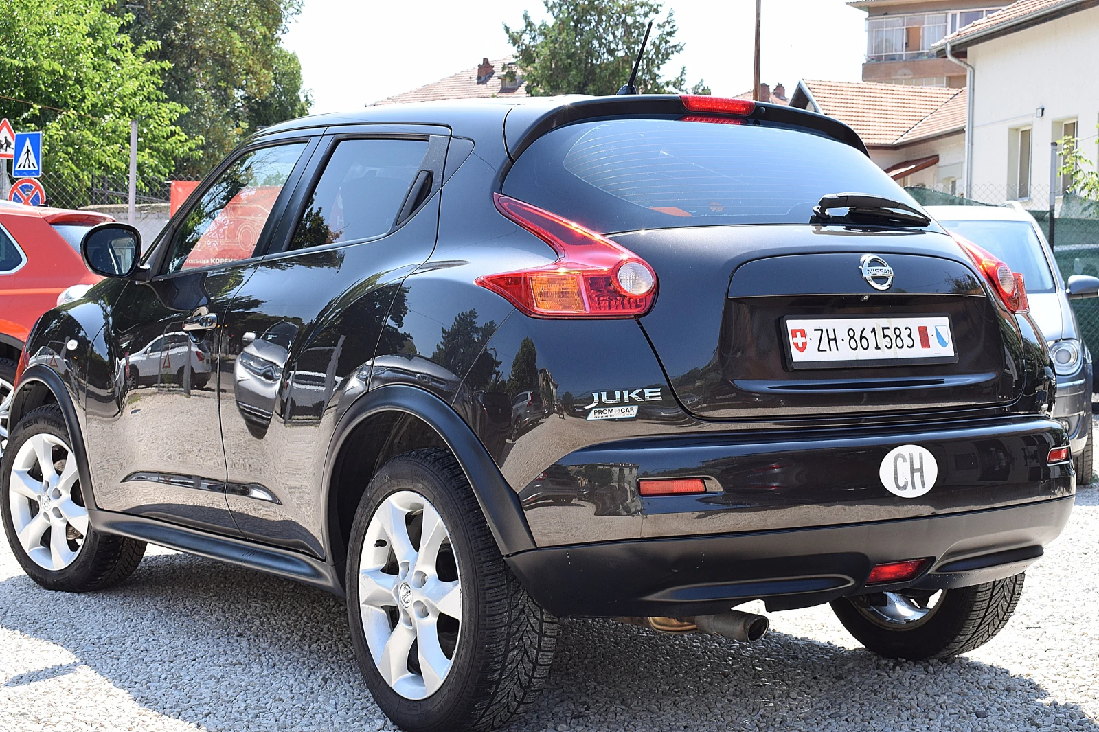 Nissan Juke 1.6/Швейцария/Нави/Камера/Климатроник - изображение 6