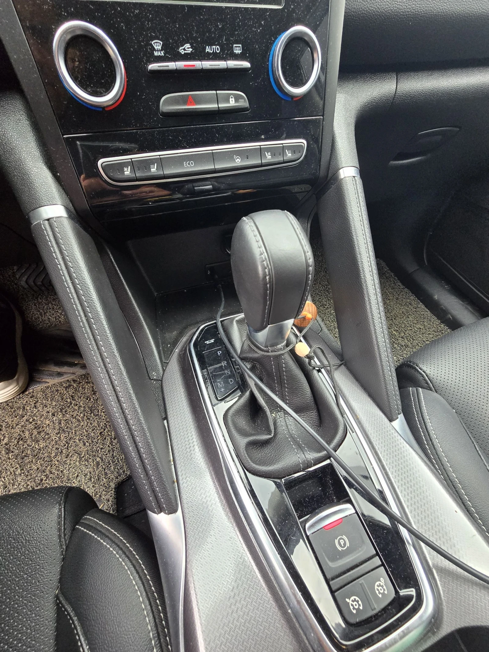 Renault Koleos 2.0 LPE - изображение 7