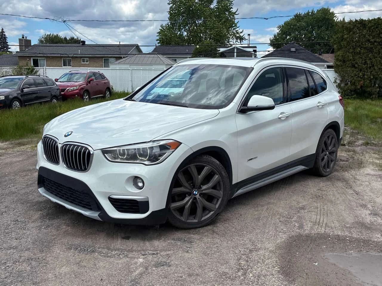 BMW X1 XDRIVE28I * М САЛОН* ПАНОРАМА* ПОДГРЕВИ* КАМЕРА* 