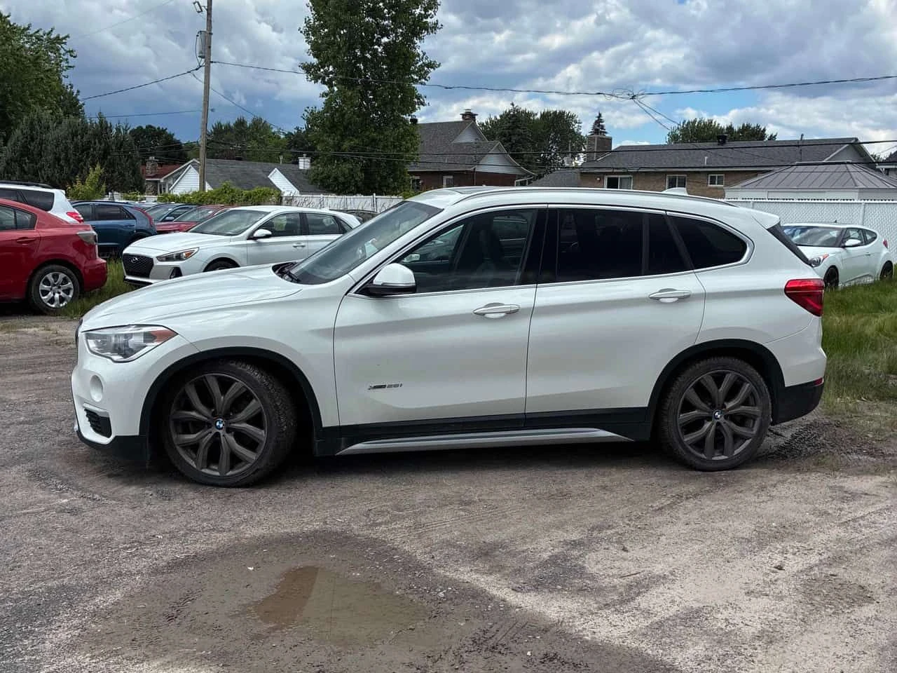 BMW X1 XDRIVE28I * М САЛОН* ПАНОРАМА* ПОДГРЕВИ* КАМЕРА* , снимка 3 - Автомобили и джипове - 55017141
