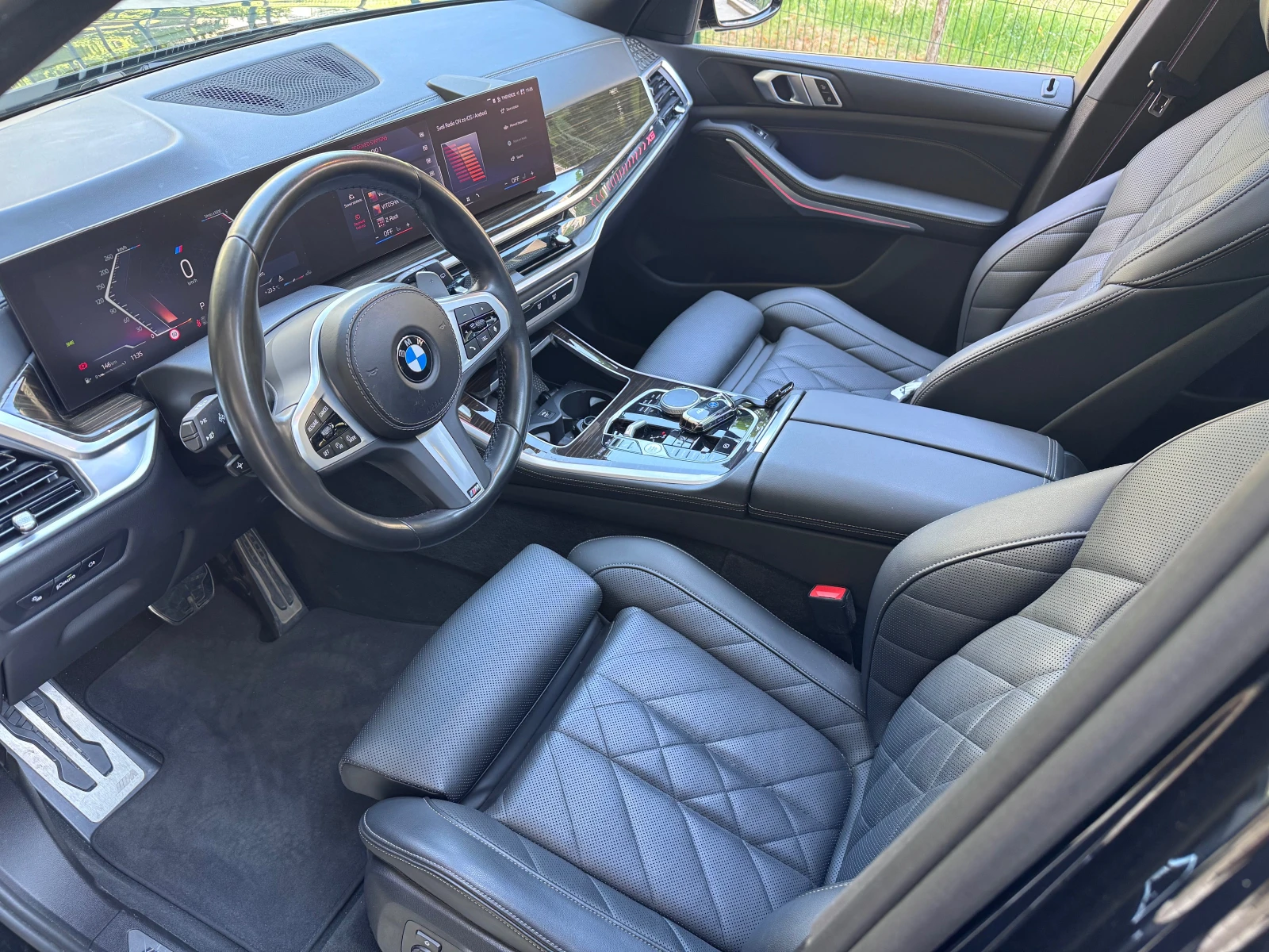 BMW X5 30d* R22* M-Sport* 48KM* 2024* PANORAMA* TOP* , снимка 12 - Автомобили и джипове - 55663526