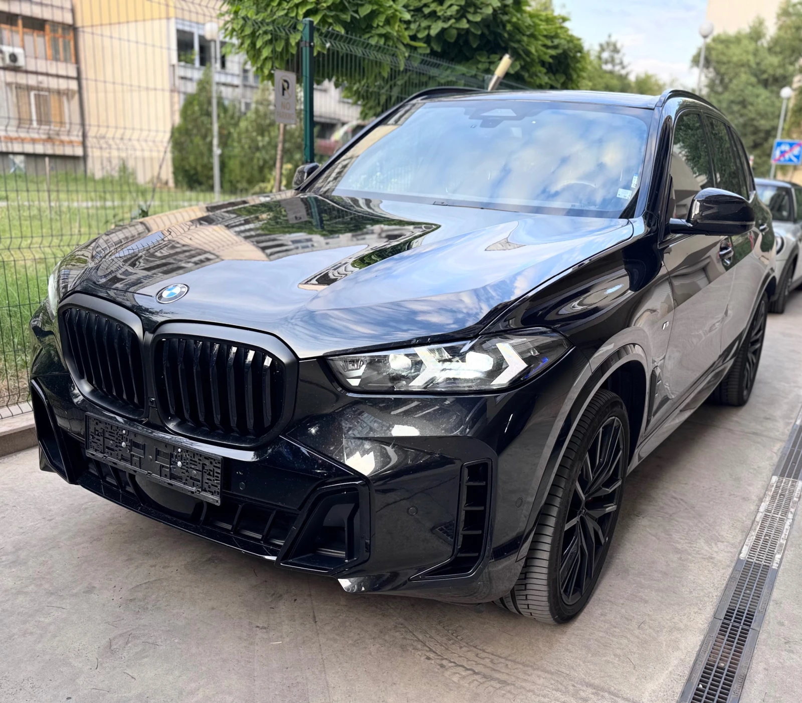 BMW X5 30d* R22* M-Sport* 48KM* 2024* PANORAMA* TOP* , снимка 4 - Автомобили и джипове - 55663526