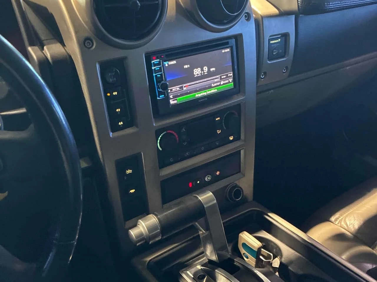 Hummer H2 * SUV * CARFAX * ОПЦИЯ ЗА ФИНАНСИРАНЕ, снимка 9 - Автомобили и джипове - 56227827