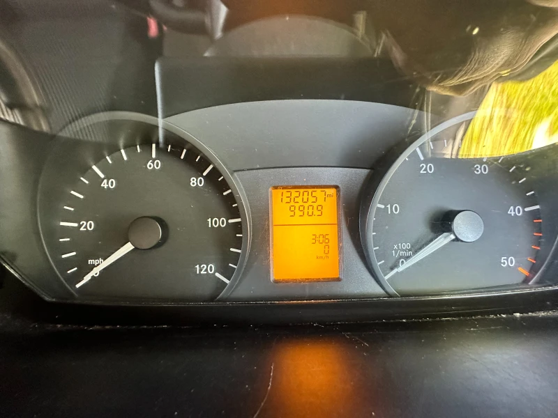 Mercedes-Benz 313, снимка 10 - Бусове и автобуси - 52364862