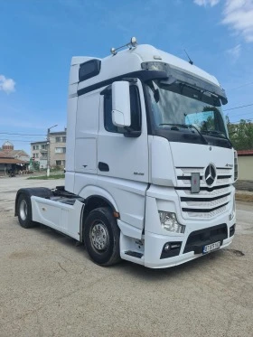     Mercedes-Benz Actros