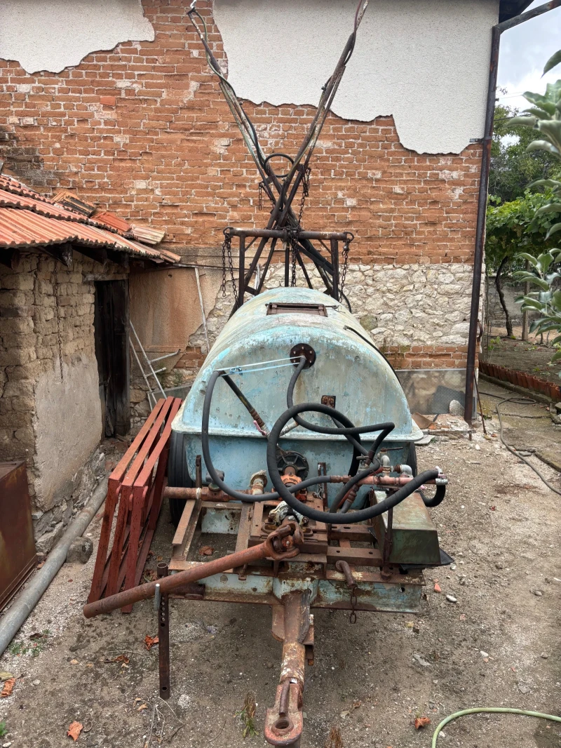 Трактор ЮМЗ ЮМЗ-80, снимка 9 - Селскостопанска техника - 51709240