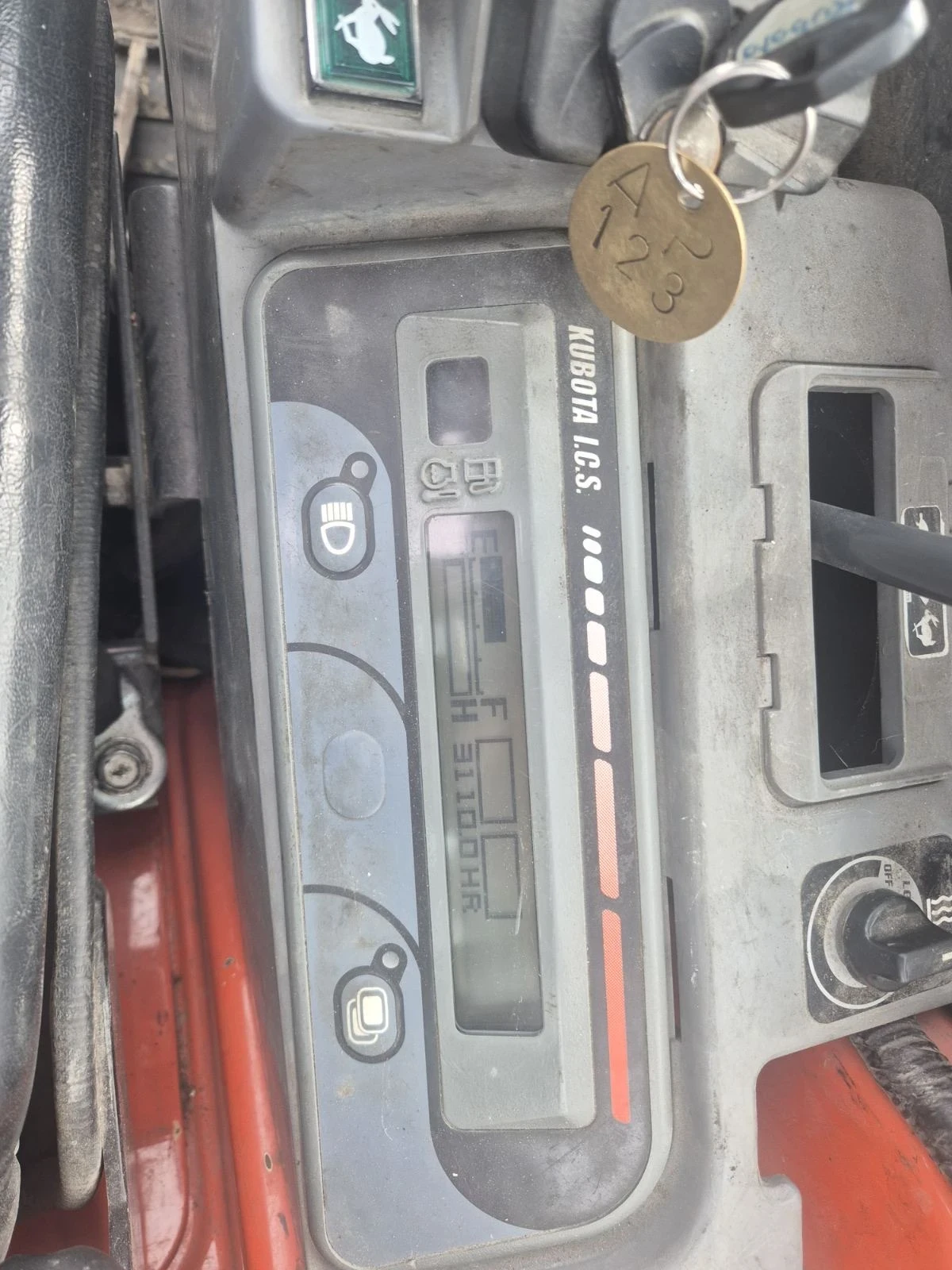 Багер Kubota U25 - изображение 6