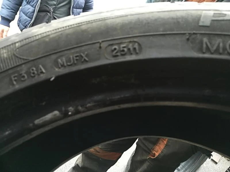 Гуми Летни 225/45R17, снимка 5 - Гуми и джанти - 20890383