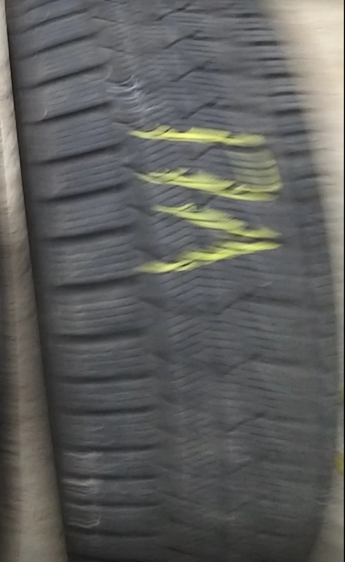 ���� 245/40R20 | Mobile.bg � ����������� 2