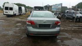 Toyota Avensis 2.2dkt, снимка 1