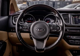 Kia Carnival LIMOUSINE-2.2CRDi-ТОП СЪСТОЯНИЕ!, снимка 10