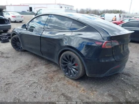 Tesla Model Y PERFORMANCE DUAL MOTOR AWD, снимка 3