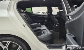 Kia Stinger 3.3 Turbo 2WD GT, снимка 11