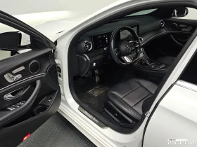 Mercedes-Benz E 220 E220d 4MATIC AMG Line, снимка 10
