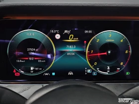 Mercedes-Benz E 220 E220d 4MATIC AMG Line, снимка 7