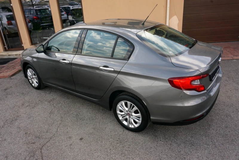 Fiat Tipo 1.4 OPENING EDITION , снимка 4 - Автомобили и джипове - 39994807