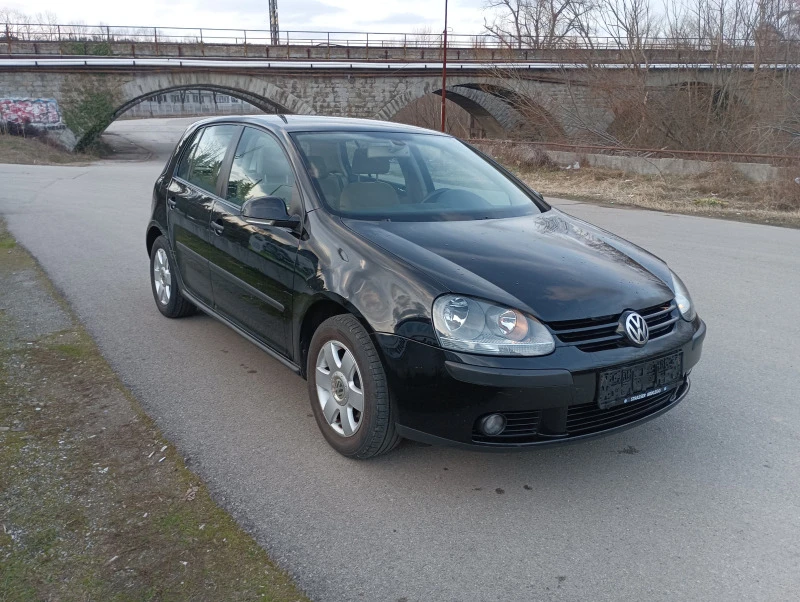 VW Golf 1.4i НОВ ВНОС, снимка 2 - Автомобили и джипове - 44462715