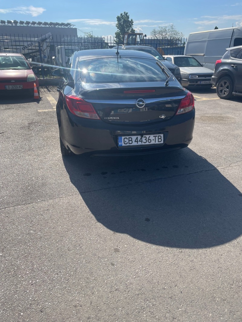 Opel Insignia 1.6, снимка 4 - Автомобили и джипове - 45353900