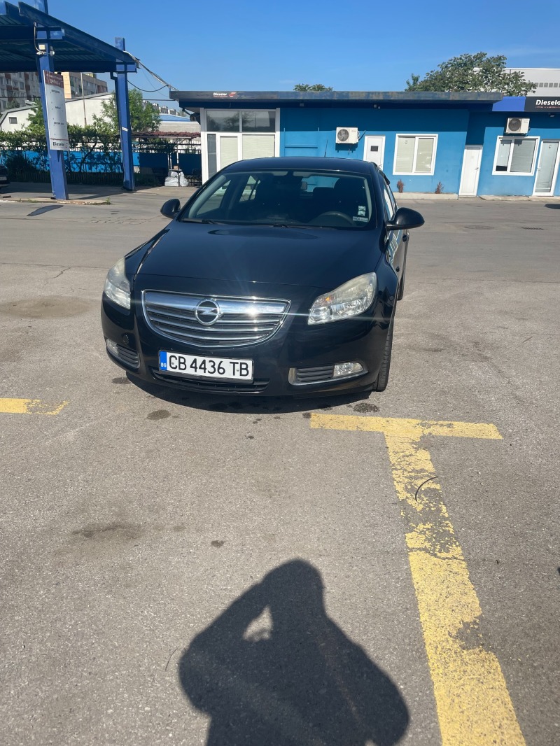 Opel Insignia 1.6, снимка 1 - Автомобили и джипове - 45353900