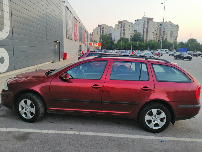 Skoda Octavia, снимка 10 - Автомобили и джипове - 46265024