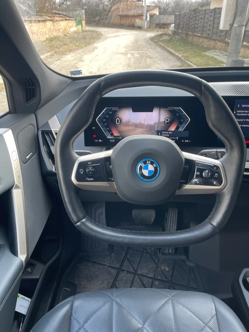 BMW iX xDrive40, снимка 10 - Автомобили и джипове - 49044567