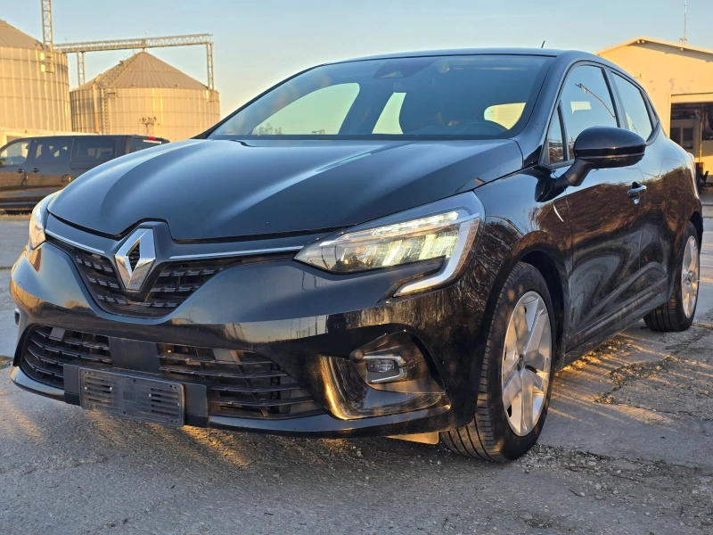 Renault Clio 1.6 E-TECH ZEN, снимка 4 - Автомобили и джипове - 49527188