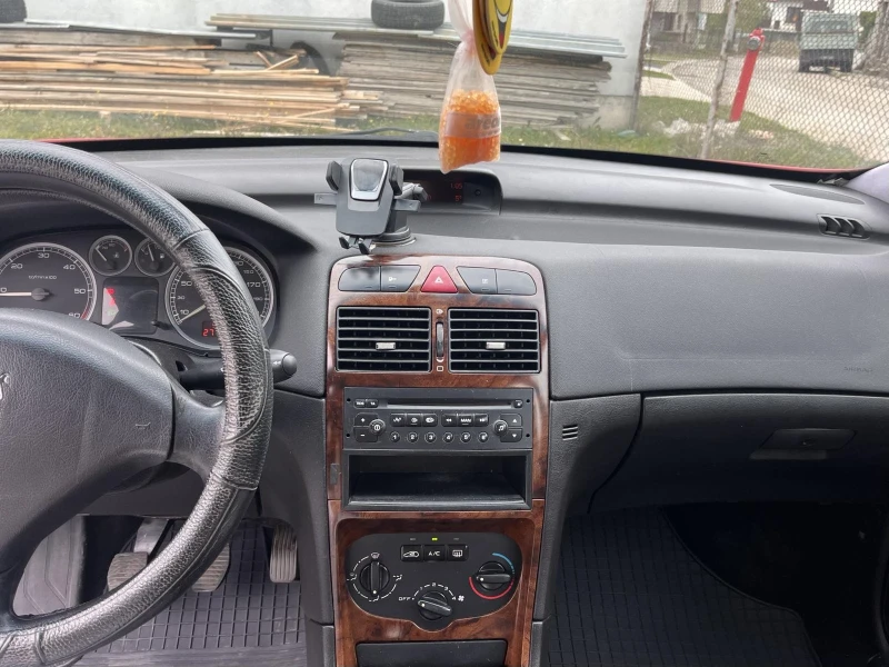 Peugeot 307, снимка 12 - Автомобили и джипове - 52109991