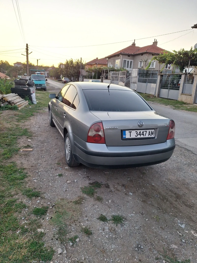 VW Passat, снимка 8 - Автомобили и джипове - 52846304