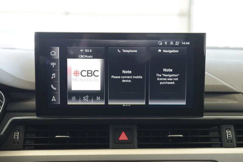 Audi A4 Komfort* 45TFSI* АвтоКредит* (ЦЕНА ДО БГ), снимка 14 - Автомобили и джипове - 53194039