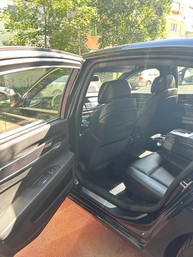 BMW 750 750LI X-Drive, снимка 7 - Автомобили и джипове - 53444467