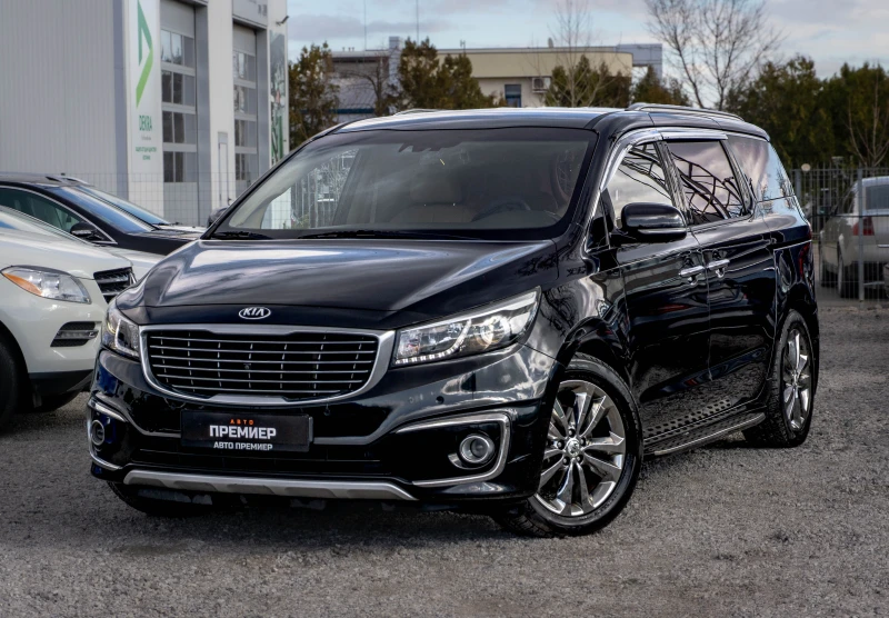 Kia Carnival LIMOUSINE-2.2CRDi-ТОП СЪСТОЯНИЕ!