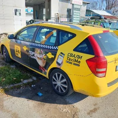 Kia Ceed 1.6, снимка 7 - Автомобили и джипове - 52927579