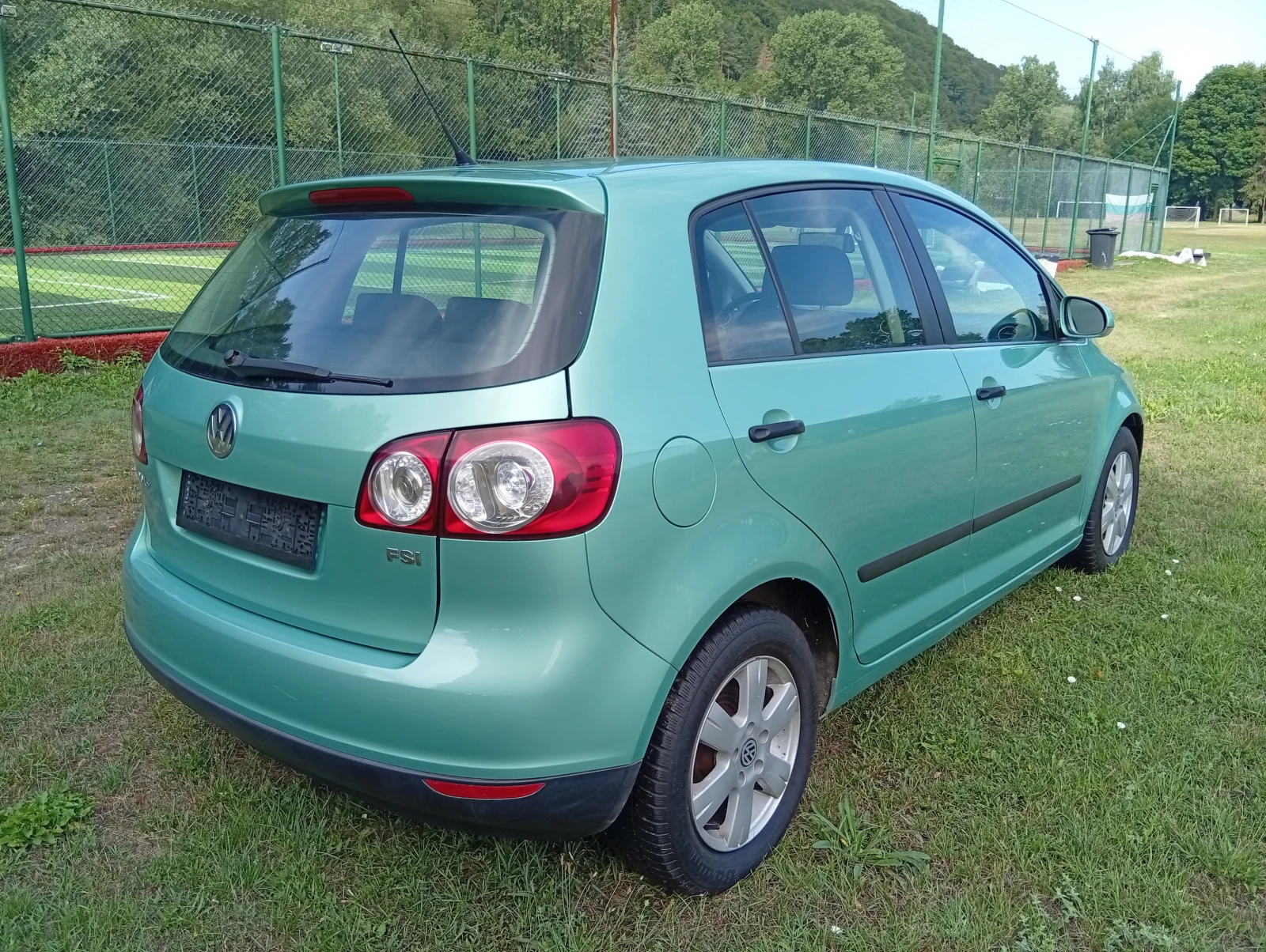 VW Golf Plus ОТЛИЧЕН - изображение 7
