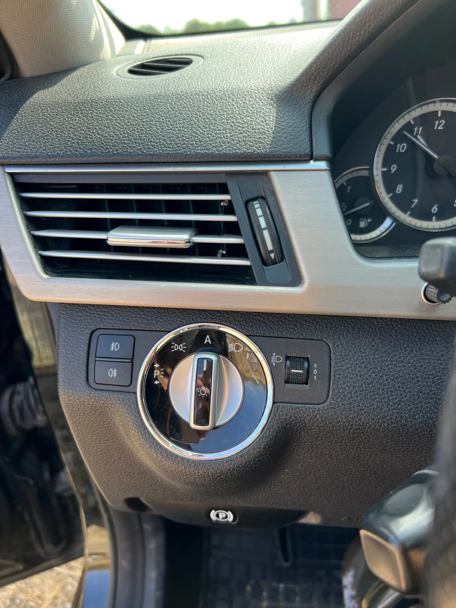 Mercedes-Benz E 250 W212 | Mobile.bg   11