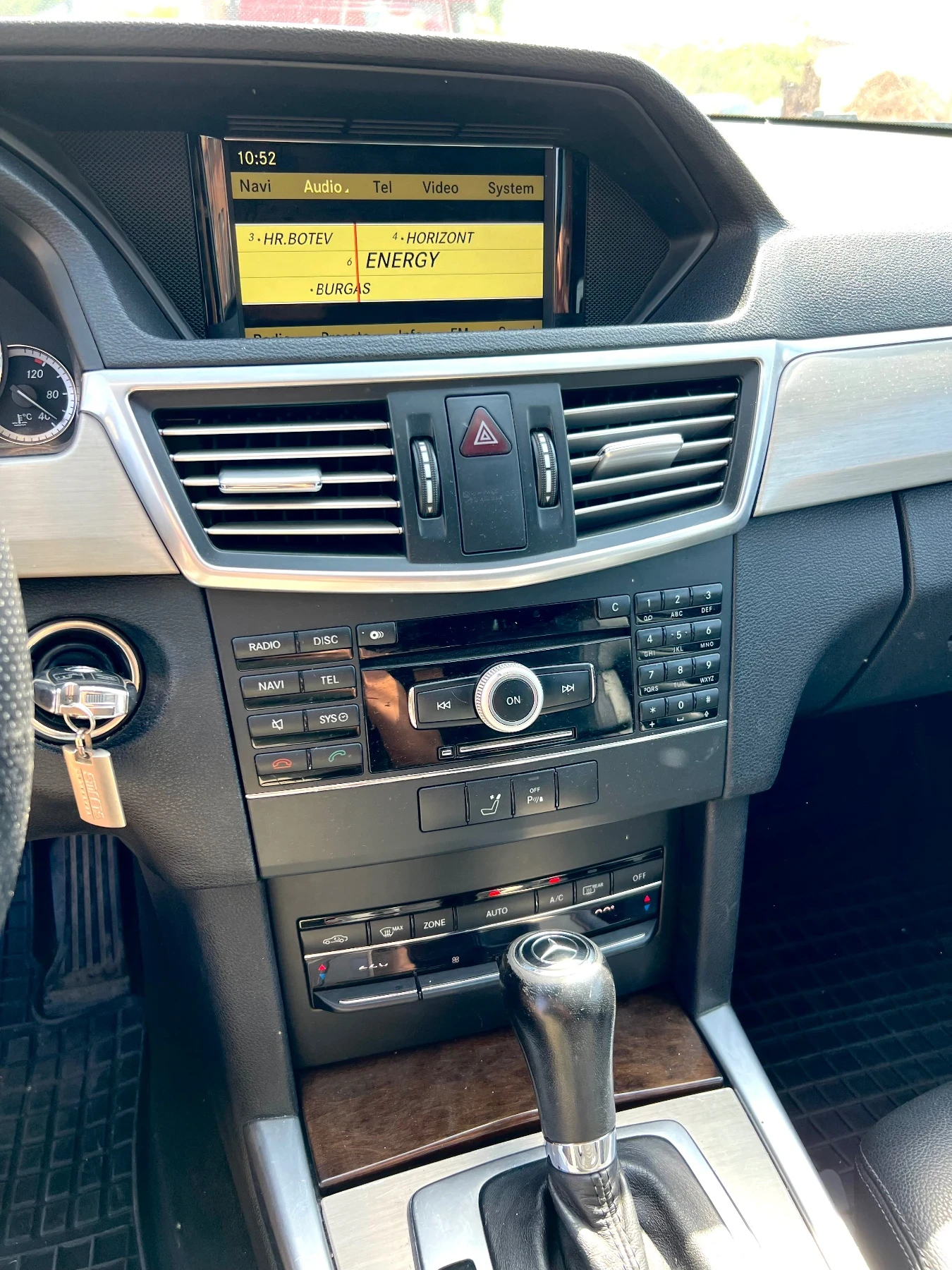 Mercedes-Benz E 250 W212 | Mobile.bg   13