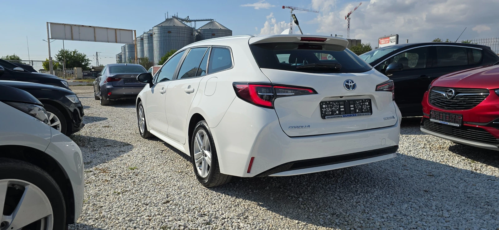 Toyota Corolla 1.8 HYBRID 50000km CAR PLAY ANDROID AUTO - изображение 6