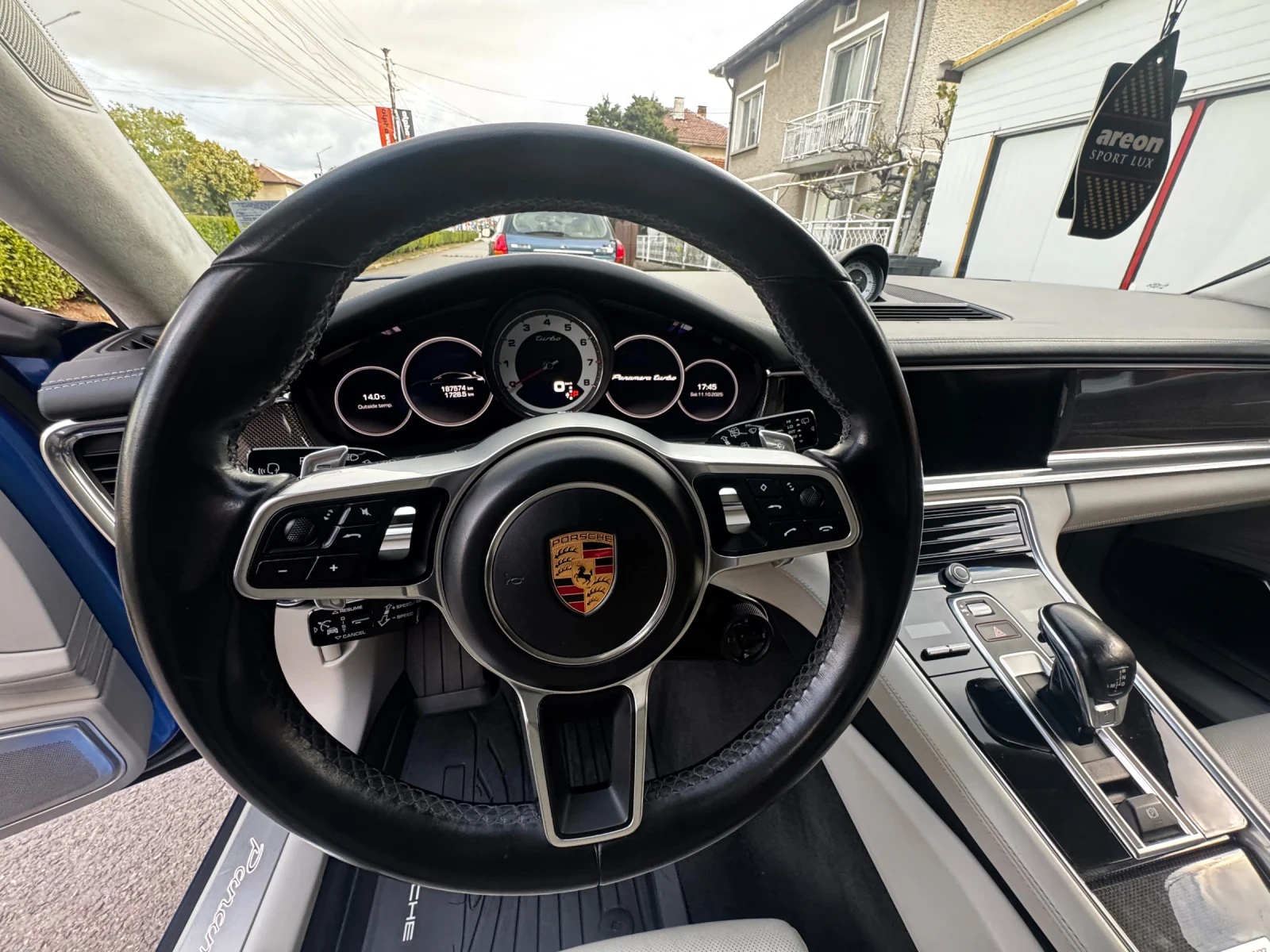 Porsche Panamera Turbo Sport Turismo , Ceramic , Burmester - изображение 7