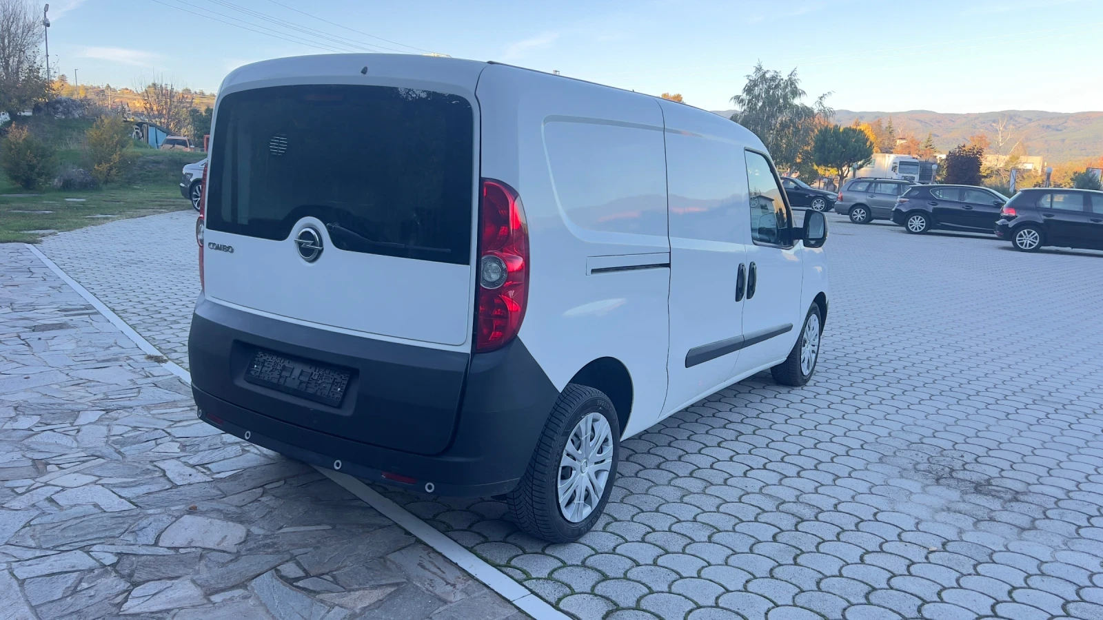 Opel Combo 1.6CDTI MAXI EVRO 6 - изображение 4