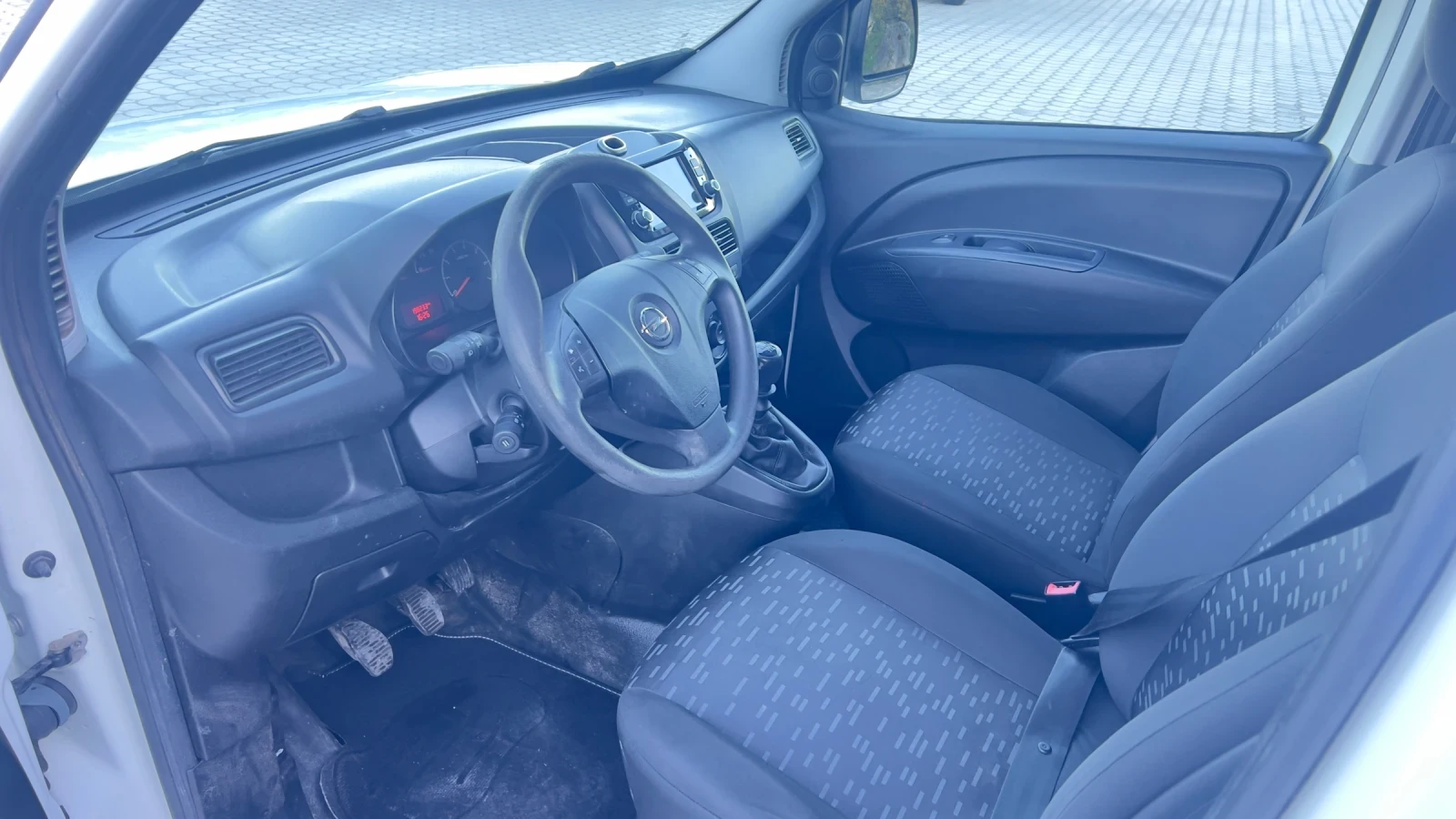 Opel Combo 1.6CDTI MAXI EVRO 6 - изображение 9