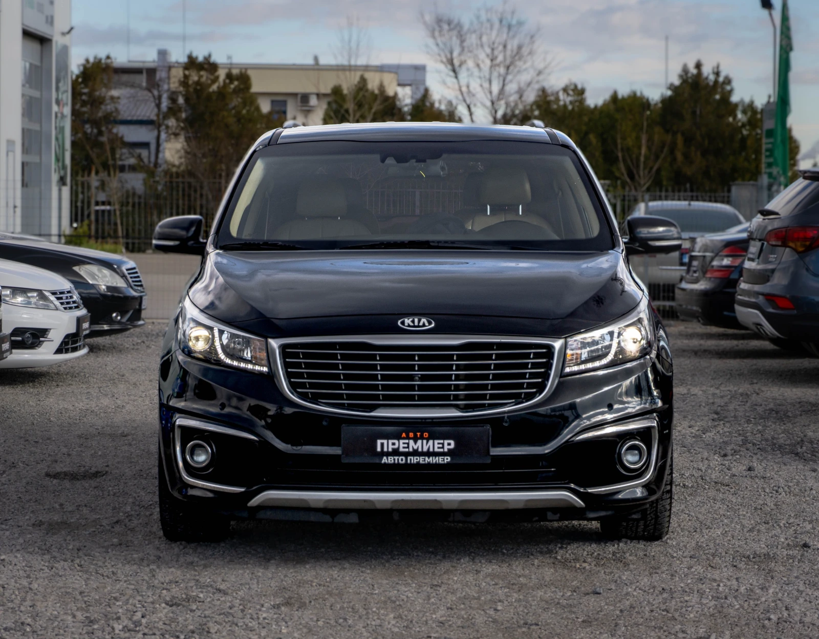 Kia Carnival LIMOUSINE-2.2CRDi-��� ���������! | Mobile.bg � ����������� 2