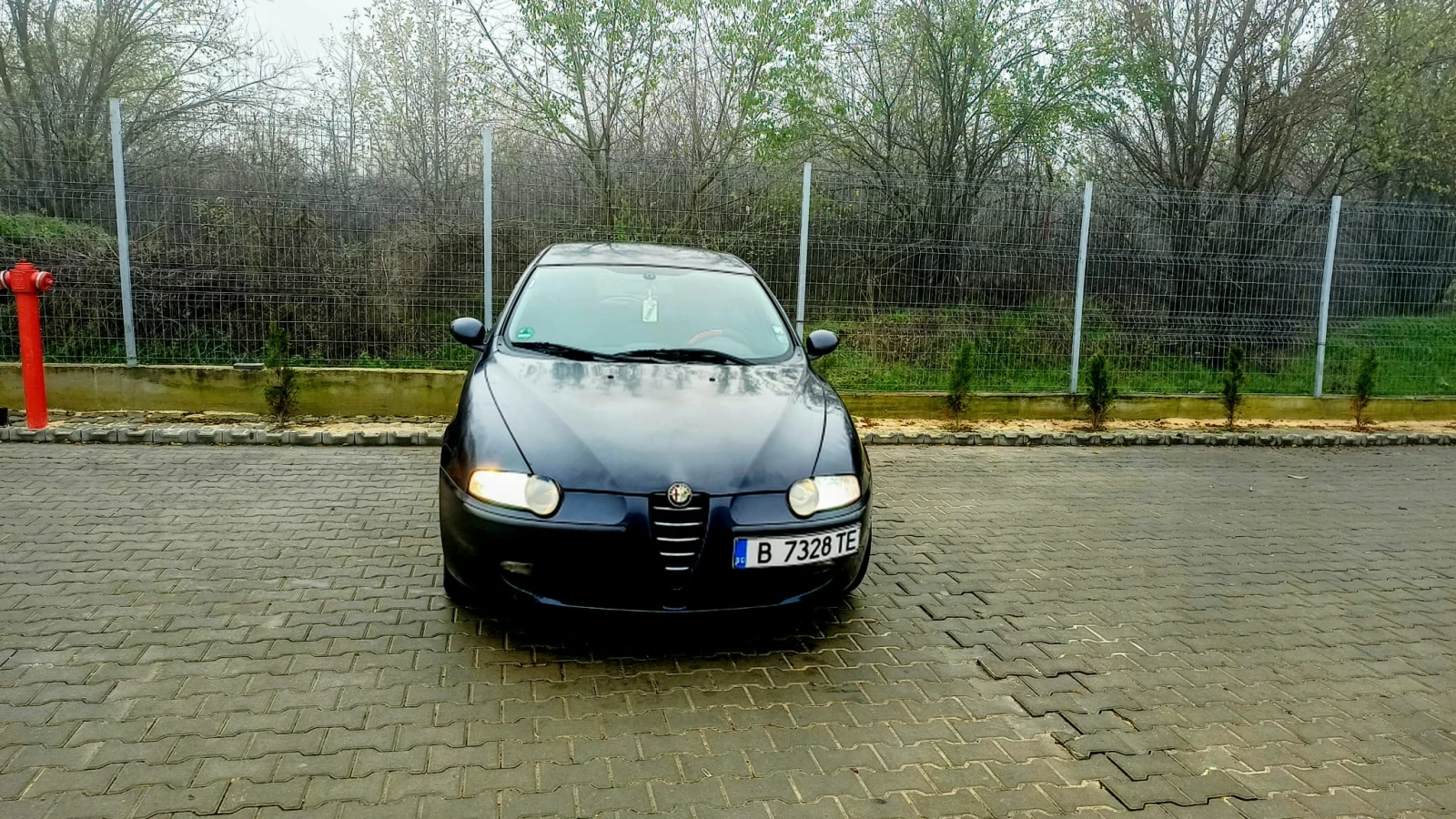 Alfa Romeo 147 1.6 twin spark 105 к.с - изображение 4