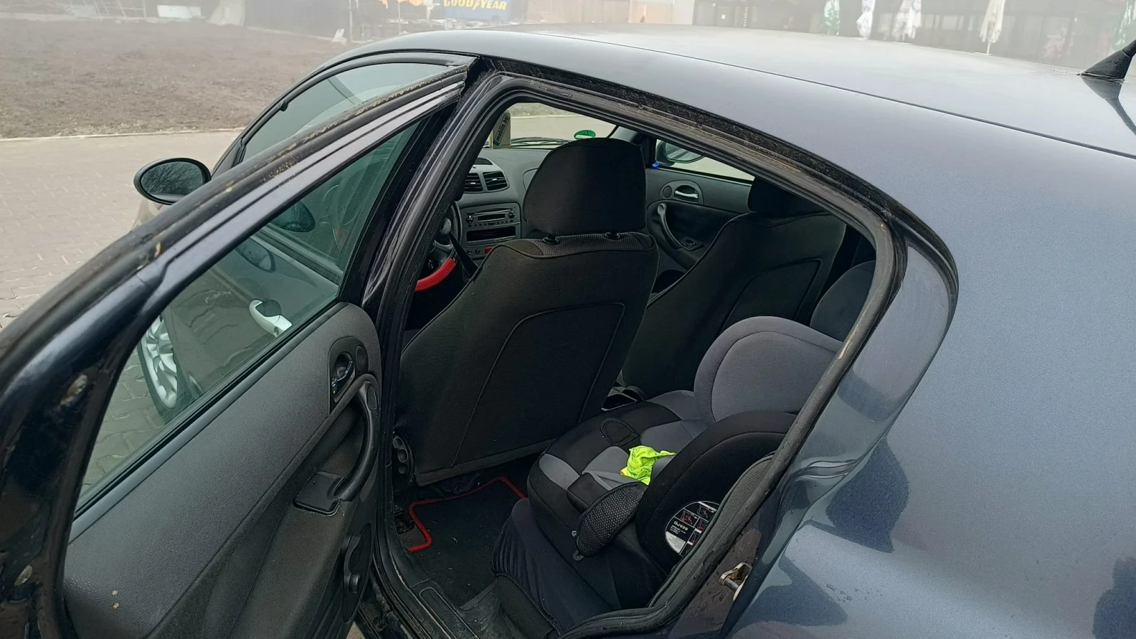 Alfa Romeo 147 1.6 twin spark 105 �.� | Mobile.bg � ����������� 11