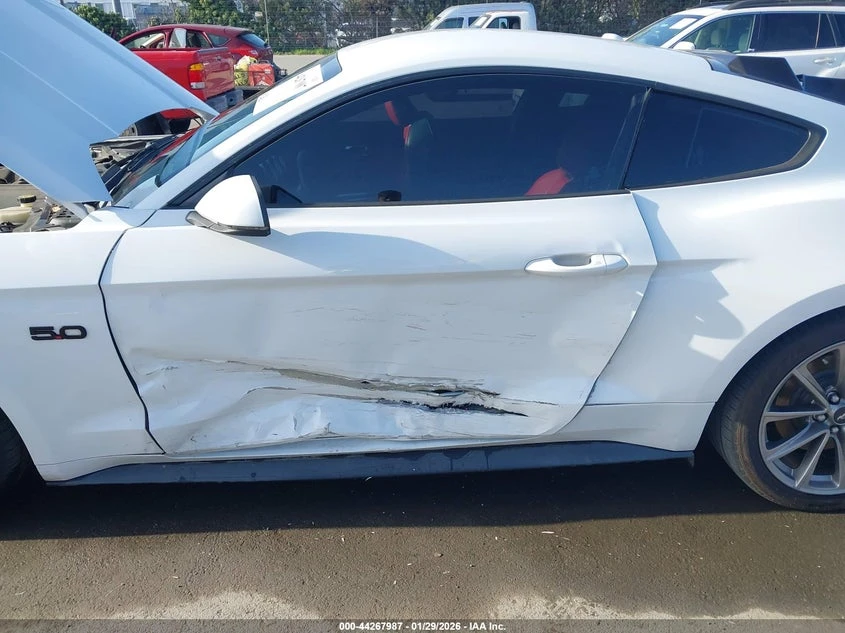 Ford Mustang Gt Premium, снимка 6 - Автомобили и джипове - 53751448